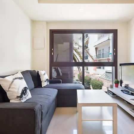 Tassis, Acogedora Con 5 Apartamentos, Piscina Al Aire Libre Con Capacidad Grupos- Pet Friendly By Globalsitges Villa *