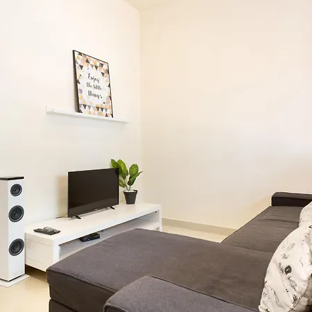 Tassis, Acogedora Con 5 Apartamentos, Piscina Al Aire Libre Con Capacidad Grupos- Pet Friendly By Globalsitges Villa